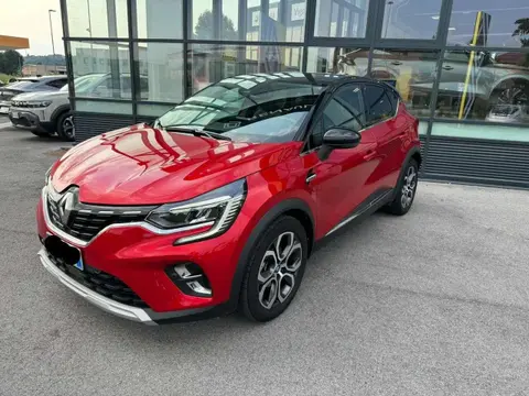 Used RENAULT CAPTUR Hybrid 2020 Ad 