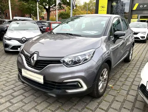 Used RENAULT CAPTUR Diesel 2019 Ad 