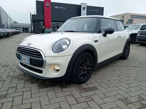 Used MINI ONE Petrol 2019 Ad 