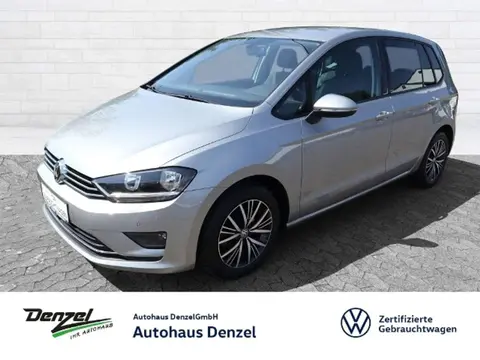 Used VOLKSWAGEN GOLF Petrol 2016 Ad 