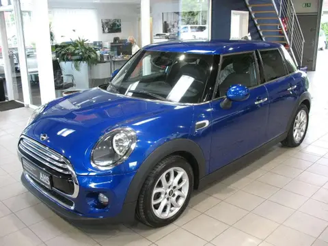 Used MINI COOPER Petrol 2018 Ad 