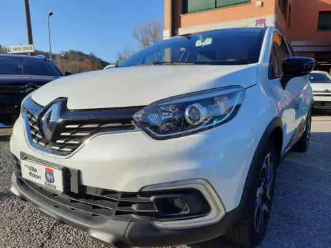 Used RENAULT CAPTUR Petrol 2017 Ad 