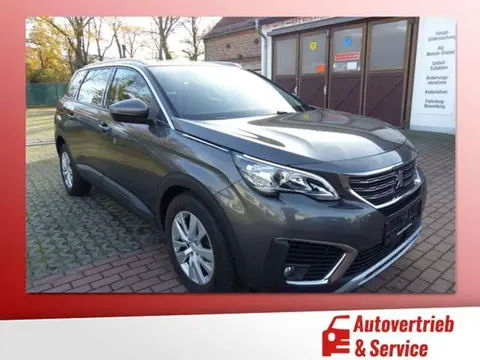 Used PEUGEOT 5008 Petrol 2018 Ad 