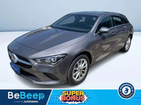 Used MERCEDES-BENZ CLASSE CLA Hybrid 2023 Ad 