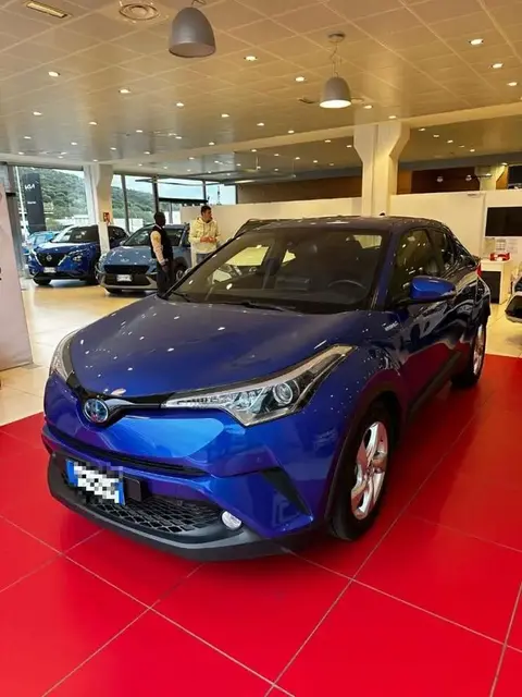 Used TOYOTA C-HR Hybrid 2018 Ad 