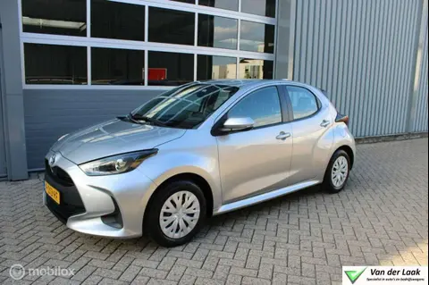 Used TOYOTA YARIS Hybrid 2022 Ad 