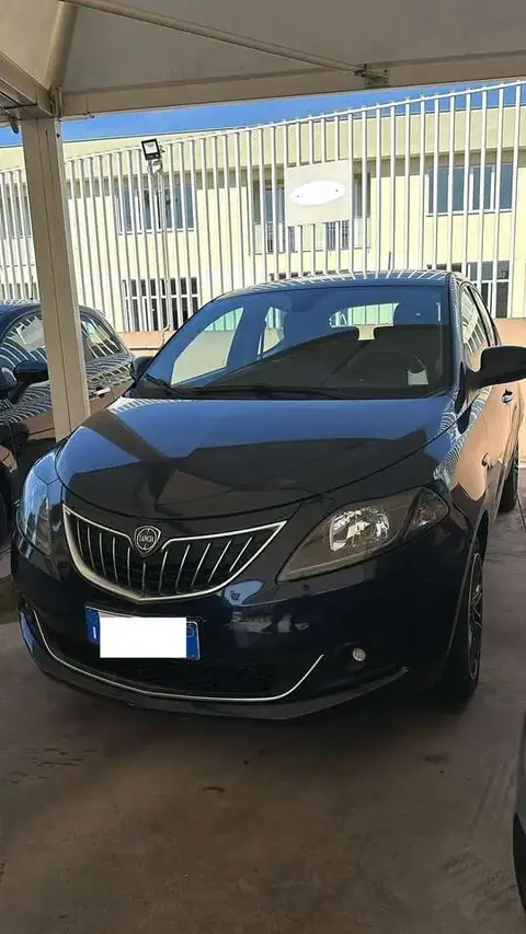 Used LANCIA YPSILON Hybrid 2021 Ad 