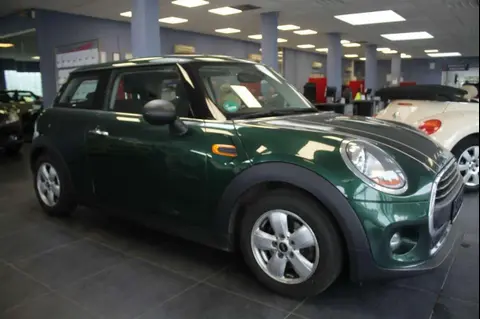 Used MINI ONE Petrol 2015 Ad 