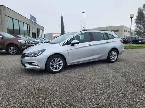 Used OPEL ASTRA Diesel 2019 Ad 