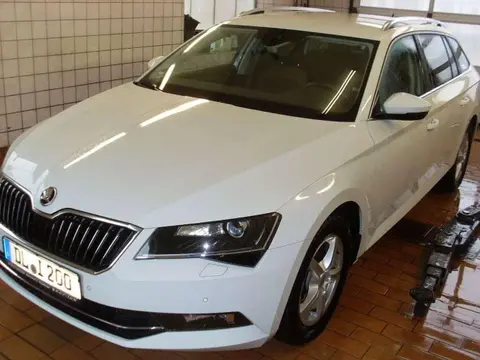 Annonce SKODA SUPERB Diesel 2019 d'occasion Allemagne