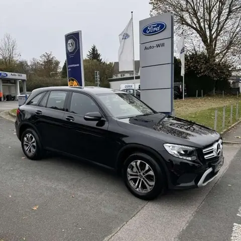 Used MERCEDES-BENZ CLASSE GLC Petrol 2018 Ad 