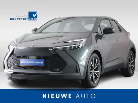 Used TOYOTA C-HR Hybrid 2024 Ad 