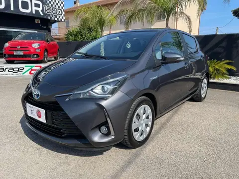 Used TOYOTA YARIS Hybrid 2019 Ad 