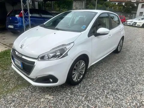 Used PEUGEOT 208 Petrol 2017 Ad 