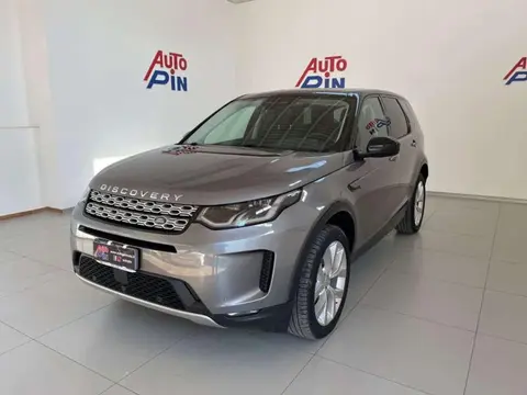 Used LAND ROVER DISCOVERY Hybrid 2022 Ad 