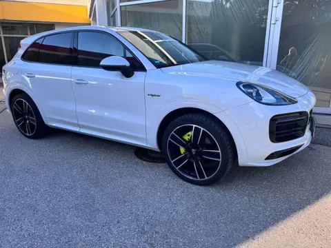 Used PORSCHE CAYENNE Hybrid 2022 Ad 