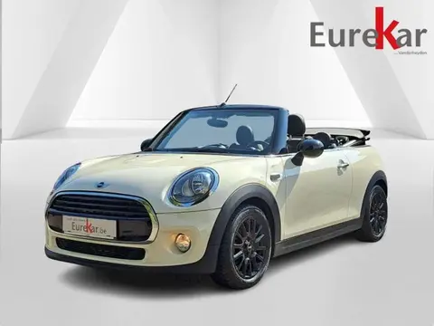 Used MINI COOPER Petrol 2016 Ad 