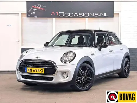 Annonce MINI COOPER Essence 2017 d'occasion 