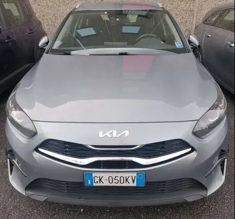 Used KIA CEED Hybrid 2022 Ad 