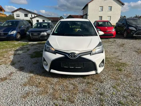 Used TOYOTA YARIS Diesel 2015 Ad 