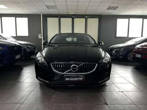 Used VOLVO V40 Diesel 2018 Ad 