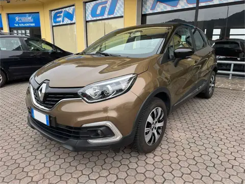 Annonce RENAULT CAPTUR Essence 2017 d'occasion 