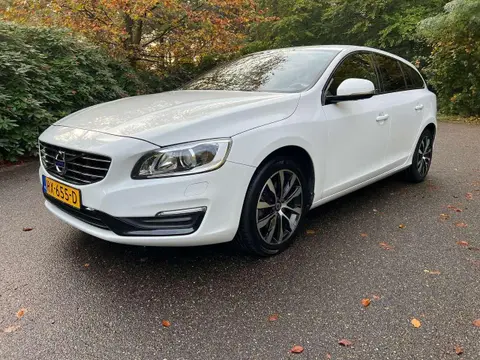 Used VOLVO V60 Petrol 2018 Ad 