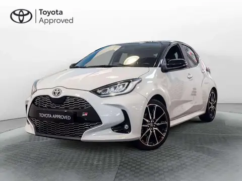 Used TOYOTA YARIS Hybrid 2022 Ad 