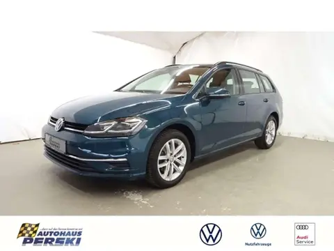 Used VOLKSWAGEN GOLF Petrol 2017 Ad 