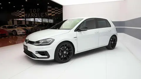 Used VOLKSWAGEN GOLF Petrol 2018 Ad 