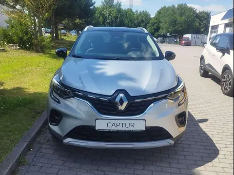 Used RENAULT CAPTUR Petrol 2022 Ad 