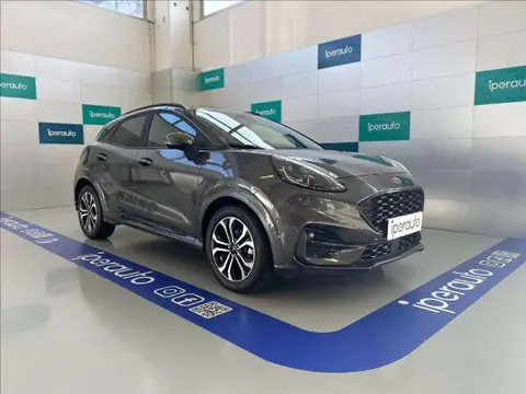 Used FORD PUMA Hybrid 2021 Ad 