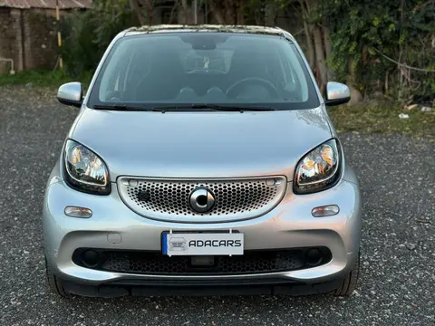 Used SMART FORFOUR Electric 2021 Ad 