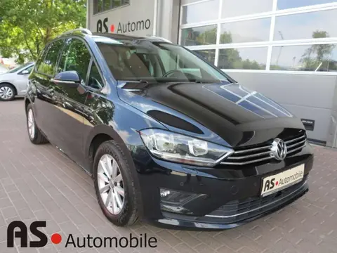 Used VOLKSWAGEN GOLF Petrol 2015 Ad 