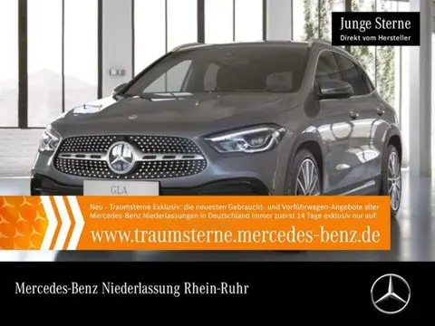 Used MERCEDES-BENZ CLASSE GLA Hybrid 2022 Ad 