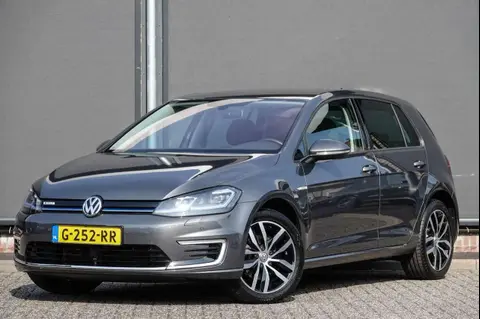 Used VOLKSWAGEN GOLF Electric 2019 Ad 