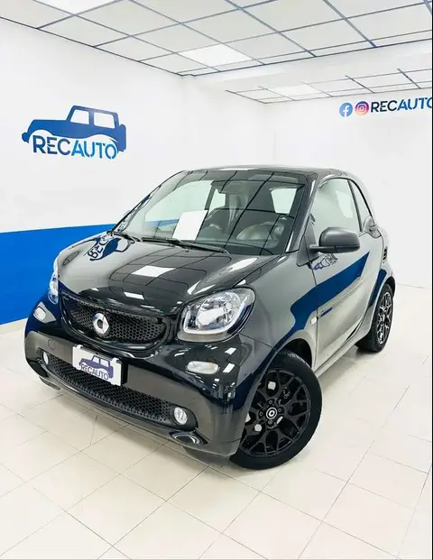 Annonce SMART FORTWO Essence 2018 d'occasion 