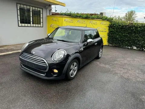 Used MINI ONE Petrol 2015 Ad 