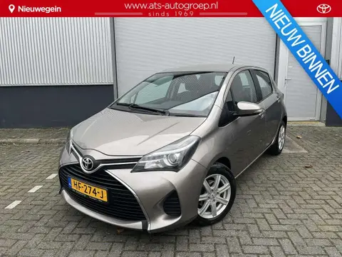 Used TOYOTA YARIS Petrol 2015 Ad 