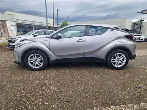 Used TOYOTA C-HR Hybrid 2021 Ad 