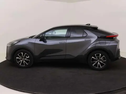 Used TOYOTA C-HR Hybrid 2024 Ad 