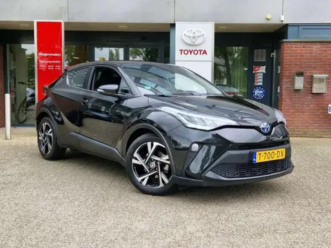 Used TOYOTA C-HR Hybrid 2023 Ad 