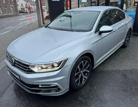 Used VOLKSWAGEN PASSAT Diesel 2016 Ad Belgium