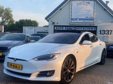 Used TESLA MODEL S Electric 2018 Ad 