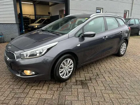 Used KIA CEED Petrol 2015 Ad 