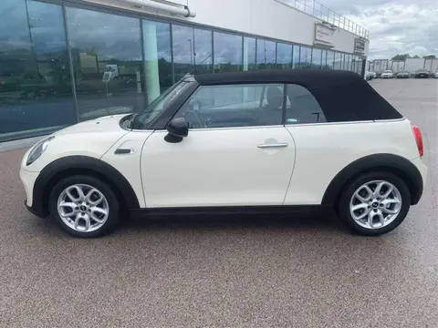 Used MINI COOPER Diesel 2017 Ad 