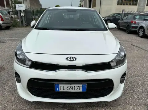 Annonce KIA RIO Essence 2018 d'occasion 