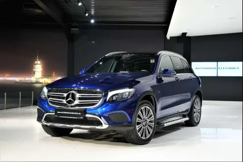 Used MERCEDES-BENZ CLASSE GLC Petrol 2017 Ad 