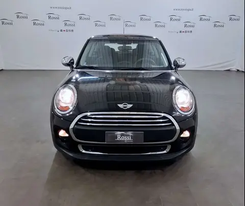 Used MINI ONE Petrol 2016 Ad 