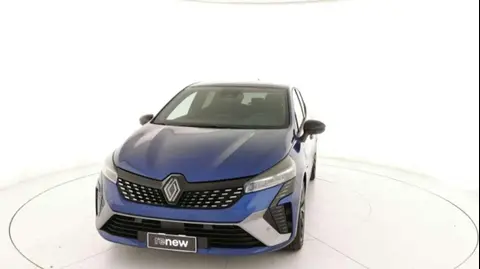 Used RENAULT CLIO Hybrid 2024 Ad 